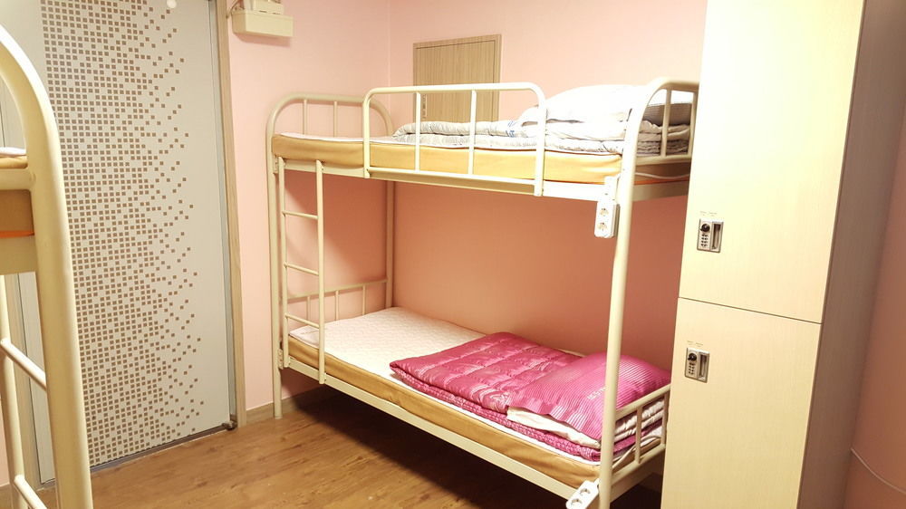 Busan Sukbak Dot Com Guesthouse Exterior photo